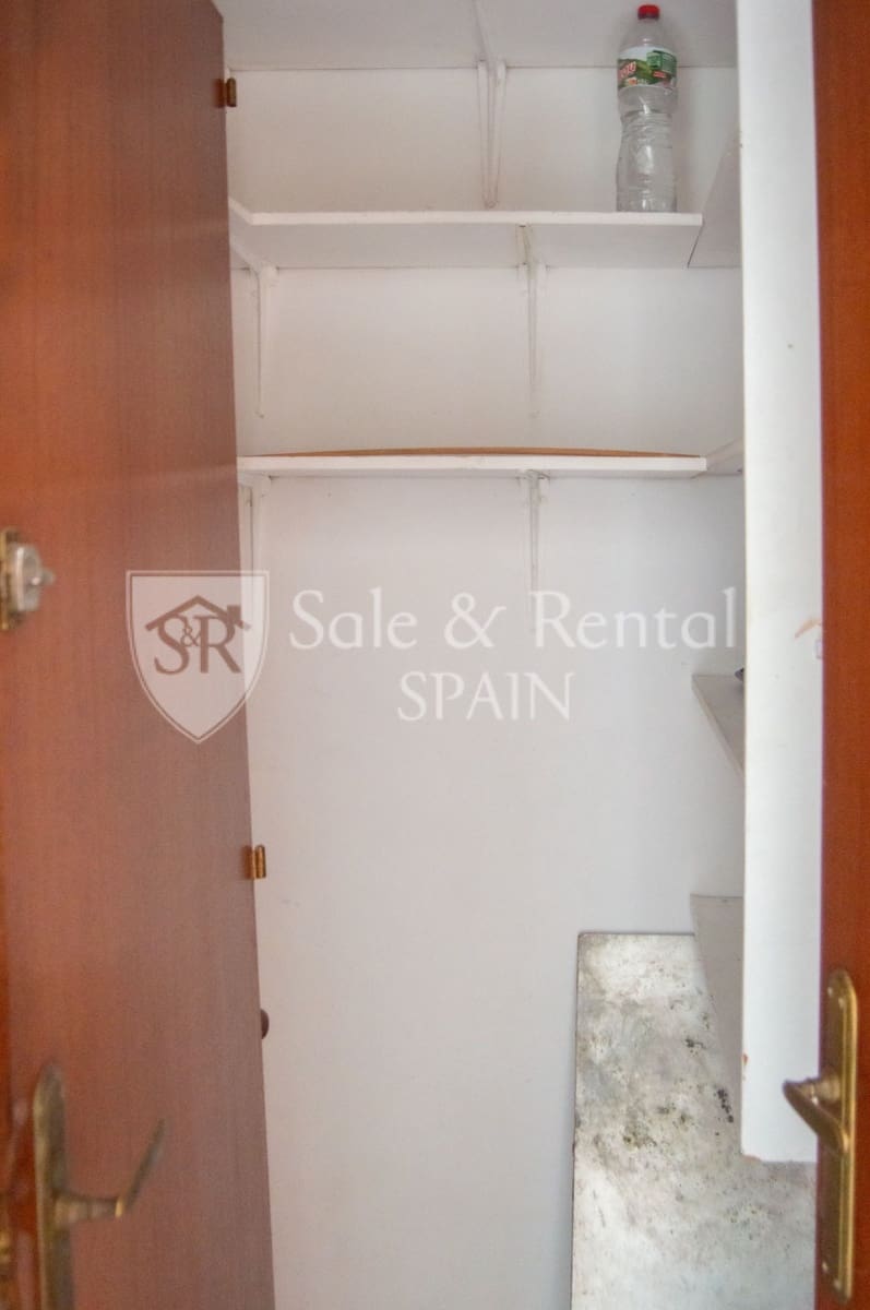 3 bedroom Flat for sale in Blanes with garage - € 237,000 (Ref: 9679406)