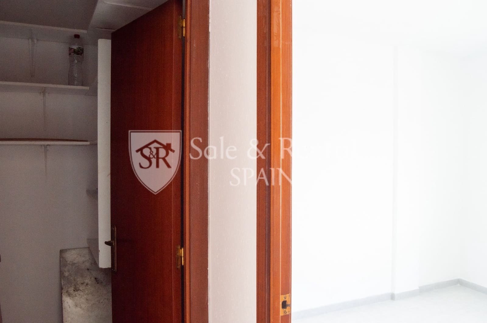 3 bedroom Flat for sale in Blanes with garage - € 237,000 (Ref: 9679406)