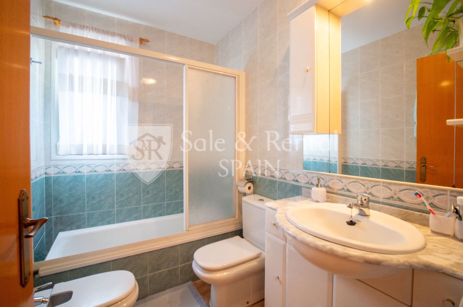 5 Zimmer Villa zu verkaufen in Lloret de Mar mit Pool Garage - 949.000 € (Ref: 9697999)