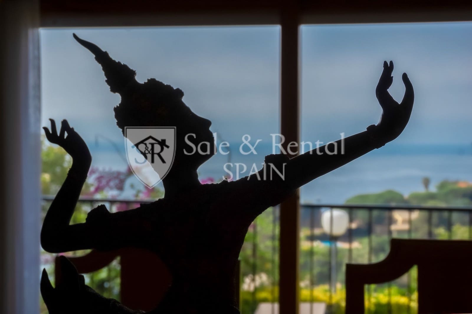 4 bedroom Villa for sale in Blanes with garage - € 850,000 (Ref: 9700386)