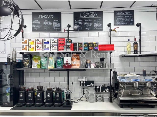 1 bedroom Commercial for sale in Malgrat de Mar - € 120,000 (Ref: 9710985)