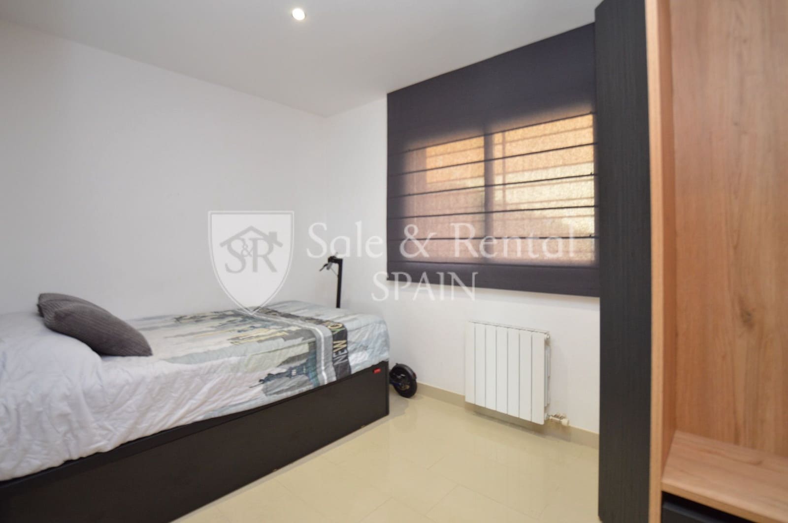 5 bedroom Villa for sale in Santa Susanna - € 539,000 (Ref: 9721041)