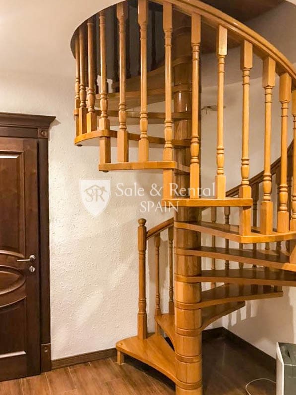 Chalet de 6 habitaciones en Lloret de Mar en venta con piscina garaje - 790.000 € (Ref: 9731639)