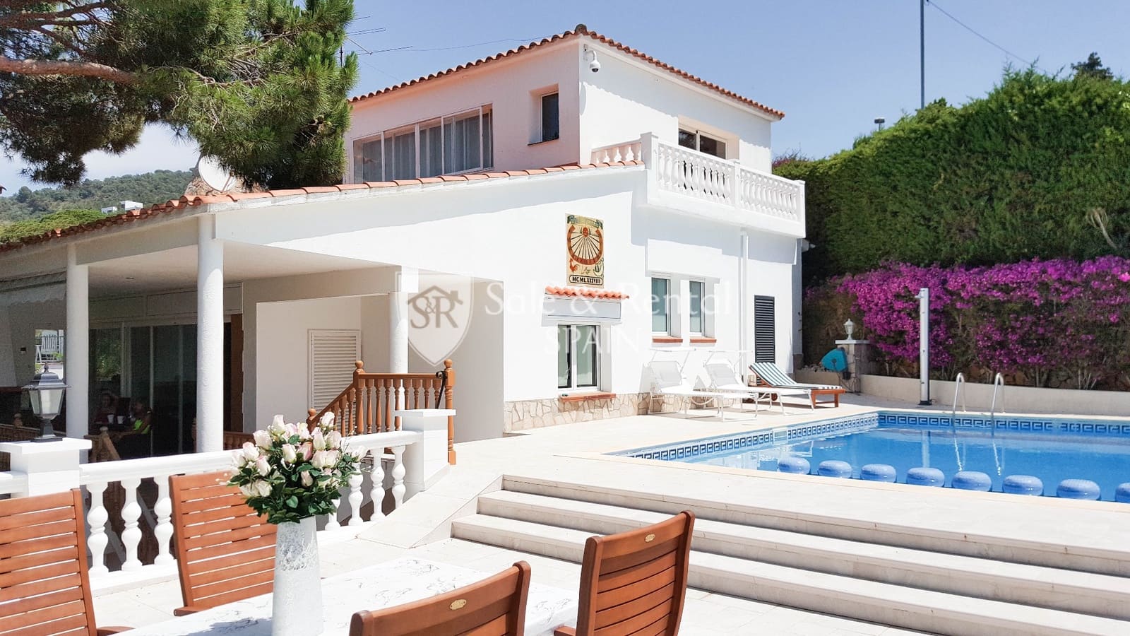 Chalet de 6 habitaciones en Lloret de Mar en venta con piscina garaje - 790.000 € (Ref: 9731639)