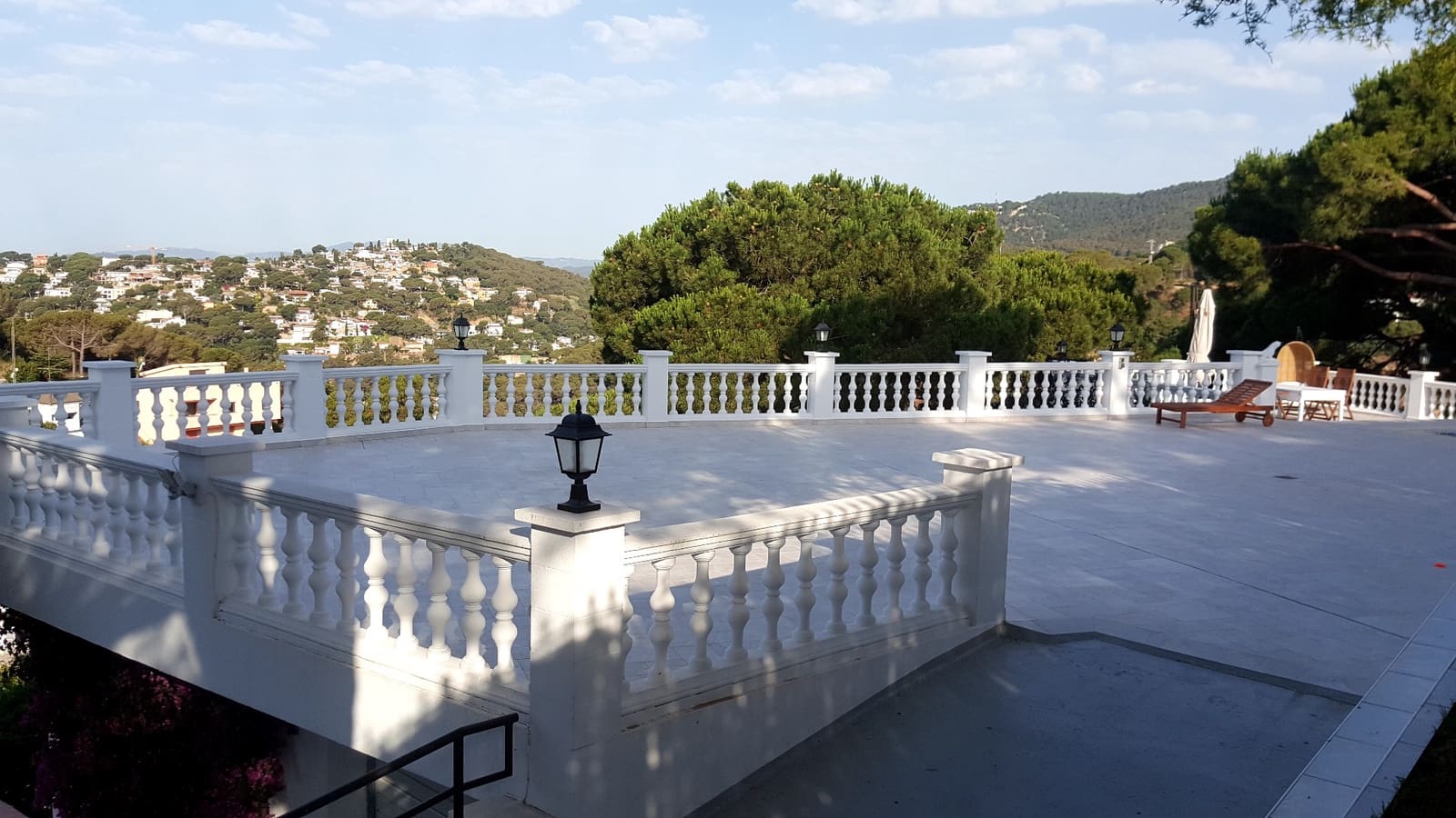 Chalet de 6 habitaciones en Lloret de Mar en venta con piscina garaje - 790.000 € (Ref: 9731639)