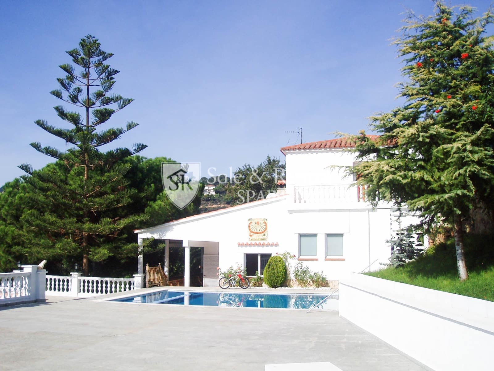 Chalet de 6 habitaciones en Lloret de Mar en venta con piscina garaje - 790.000 € (Ref: 9731639)