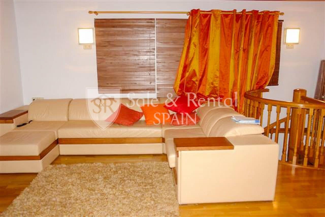 5 quarto Moradia para venda em Lloret de Mar com piscina garagem - 530 000 € (Ref: 9735074)