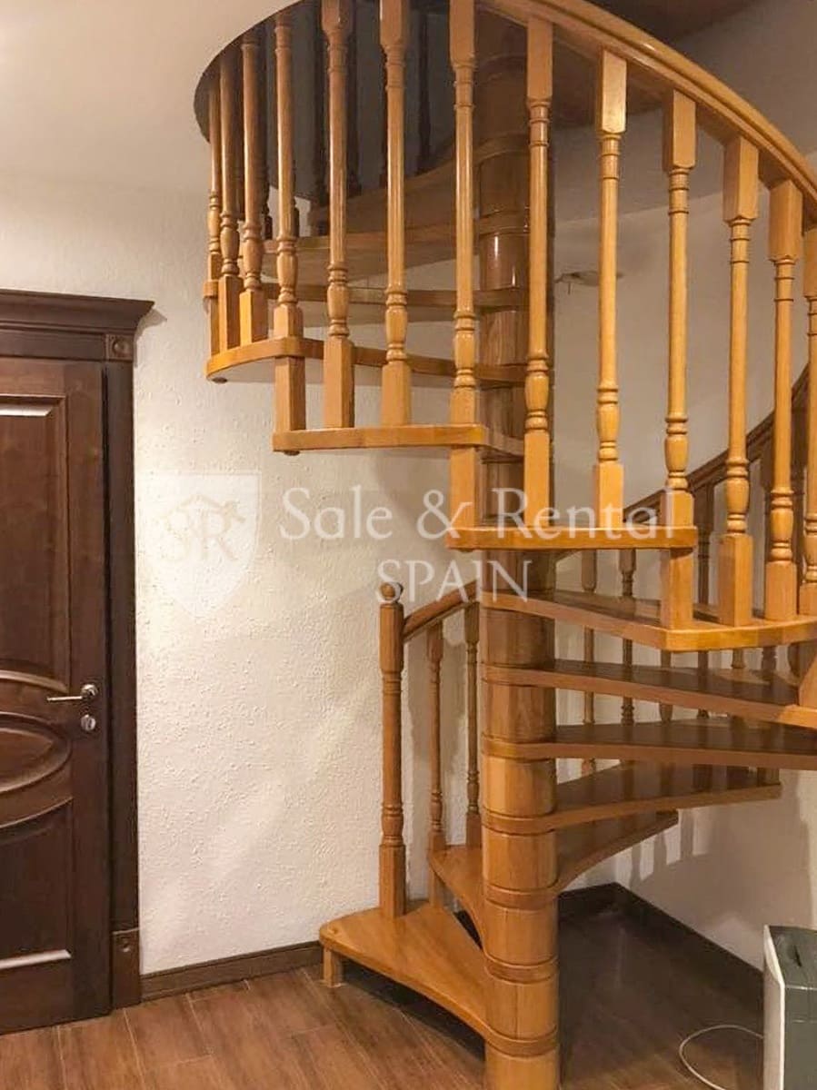 5 quarto Moradia para venda em Lloret de Mar com piscina garagem - 530 000 € (Ref: 9735074)