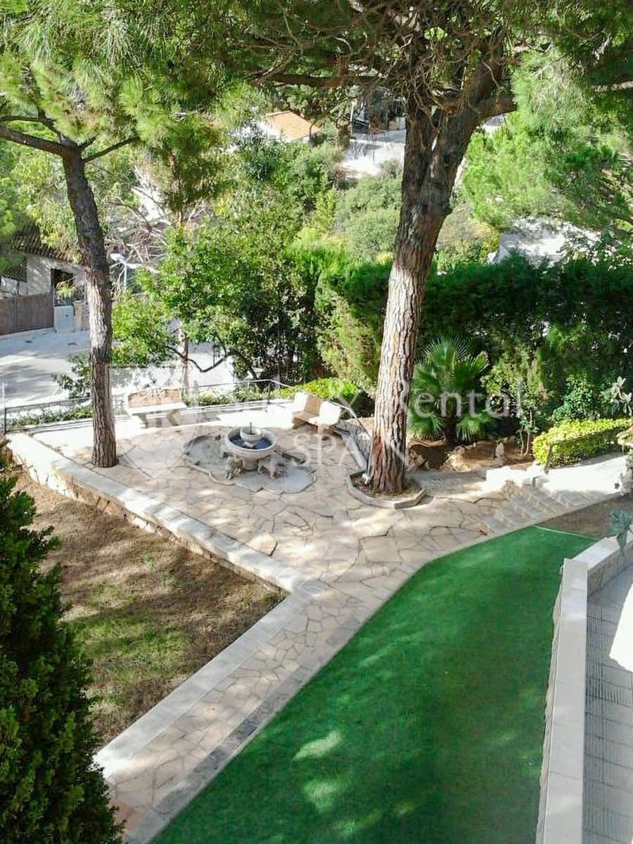 5 quarto Moradia para venda em Lloret de Mar com piscina garagem - 530 000 € (Ref: 9735074)