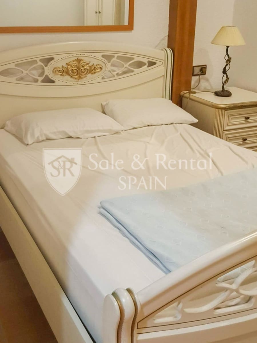 6 soveværelse Villa til salg i Lloret de Mar med swimmingpool garage - € 320.000 (Ref: 9735075)