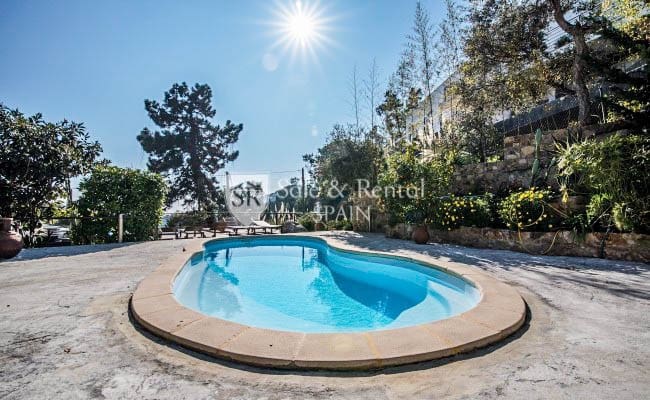 4 chambre Villa/Maison à vendre à Lloret de Mar avec garage - 550 000 € (Ref: 9737876)