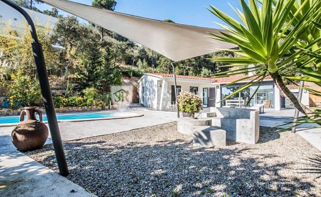 4 chambre Villa/Maison à vendre à Lloret de Mar avec garage - 550 000 € (Ref: 9737876)