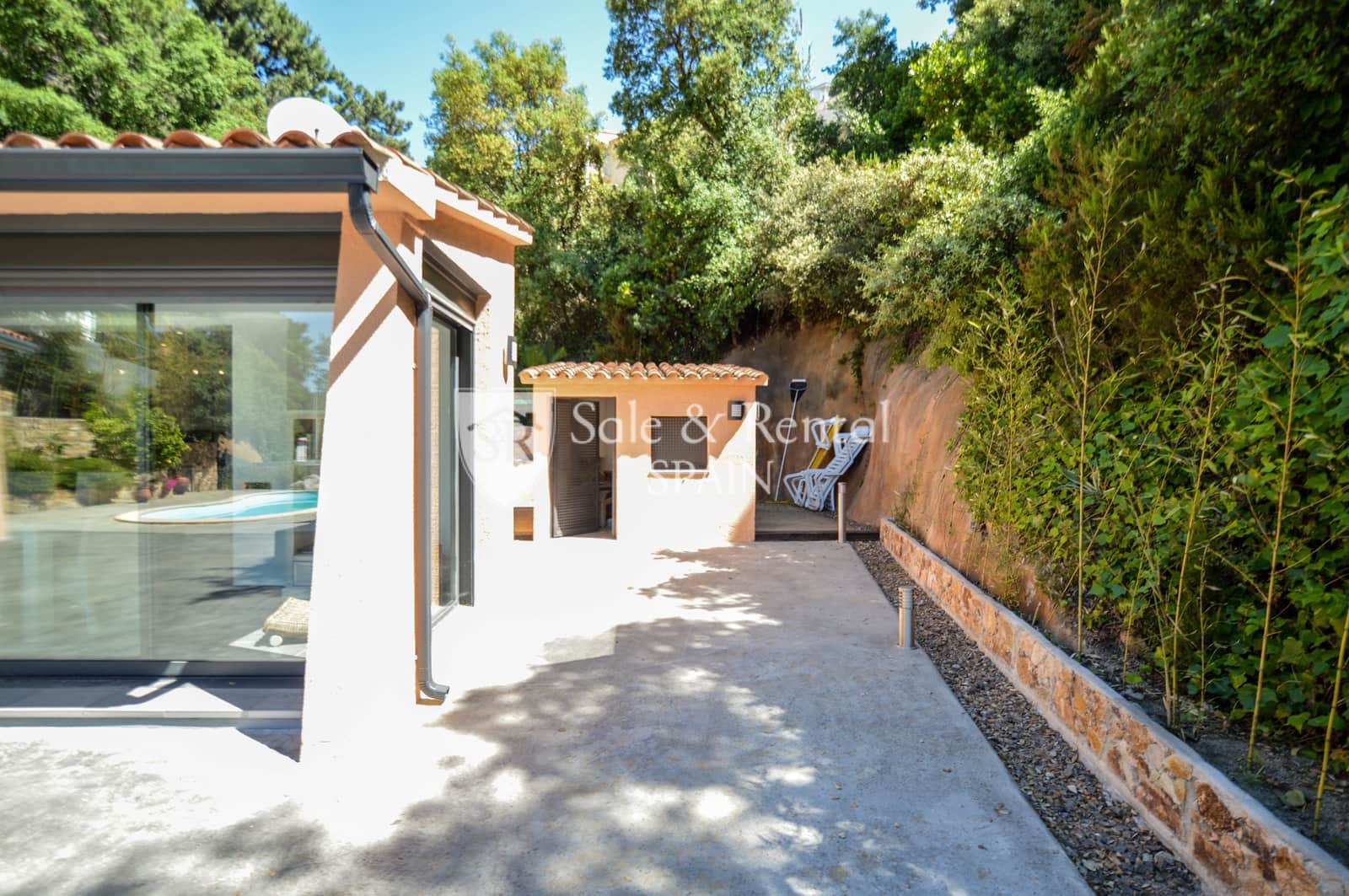 4 chambre Villa/Maison à vendre à Lloret de Mar avec garage - 550 000 € (Ref: 9737876)