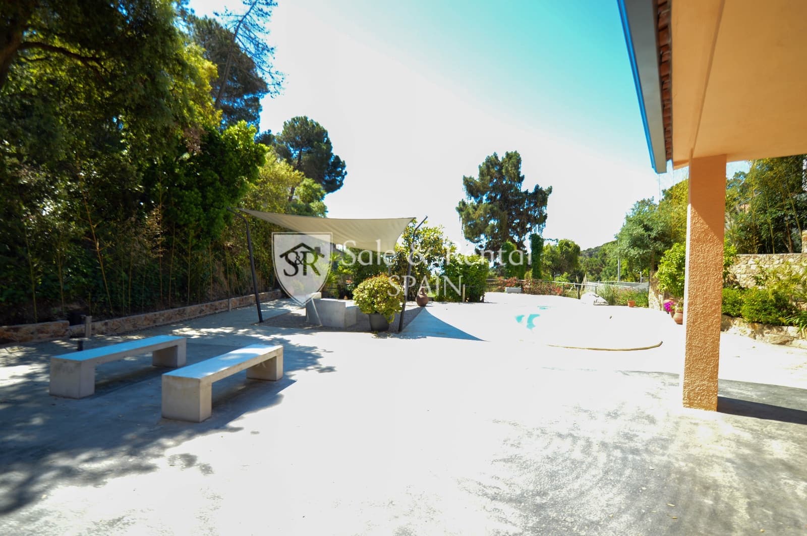 4 chambre Villa/Maison à vendre à Lloret de Mar avec garage - 550 000 € (Ref: 9737876)