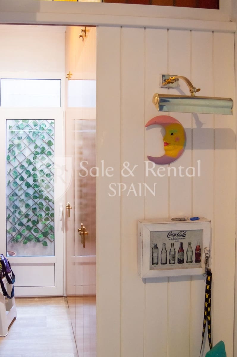 4 soverom Leilighet til salgs i Cassa de la Selva - € 189 000 (Ref: 9777607)