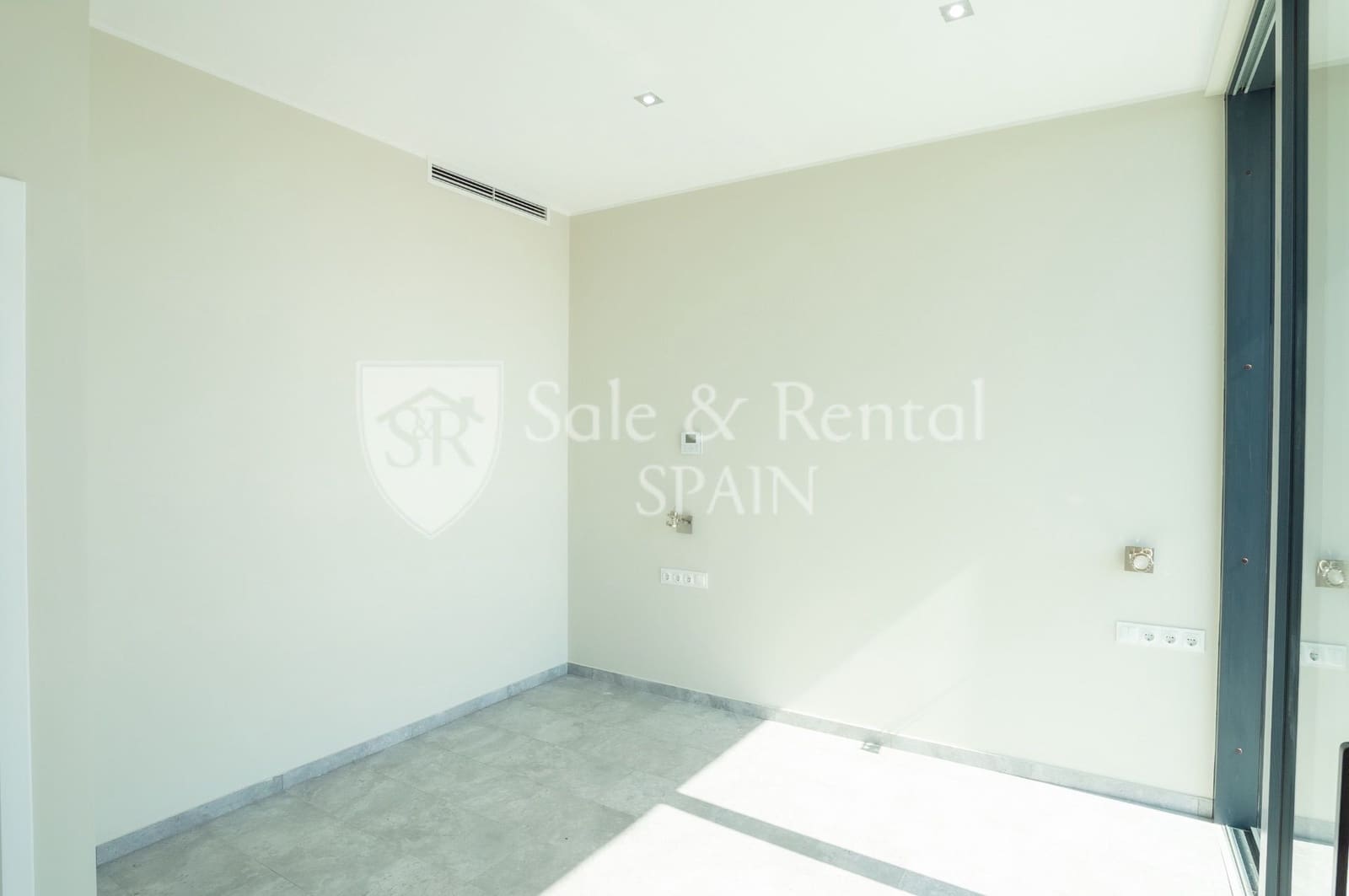 3 soveværelse Villa til salg i Lloret de Mar med garage - € 777.000 (Ref: 9798589)