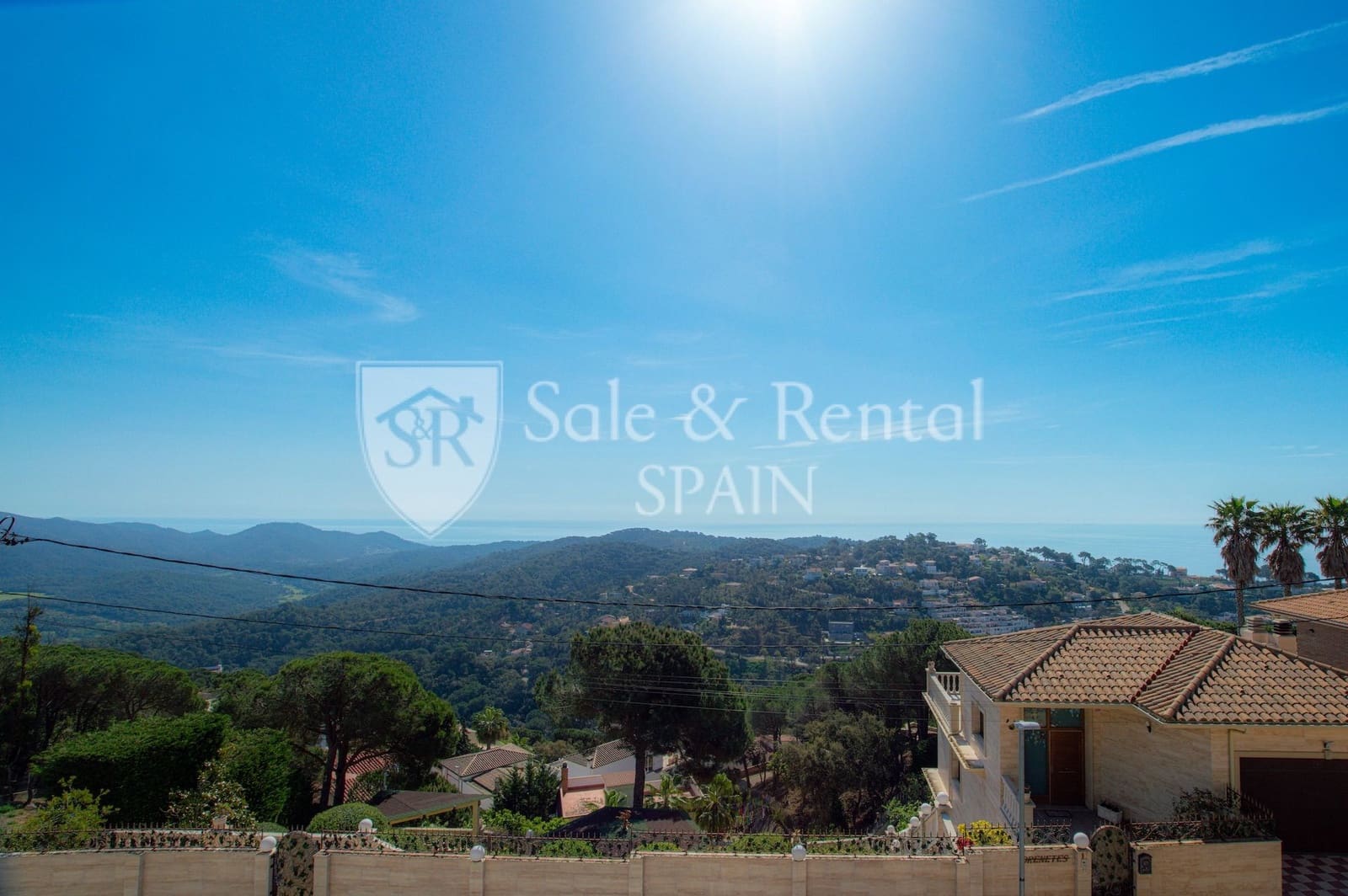 3 soveværelse Villa til salg i Lloret de Mar med garage - € 777.000 (Ref: 9798589)