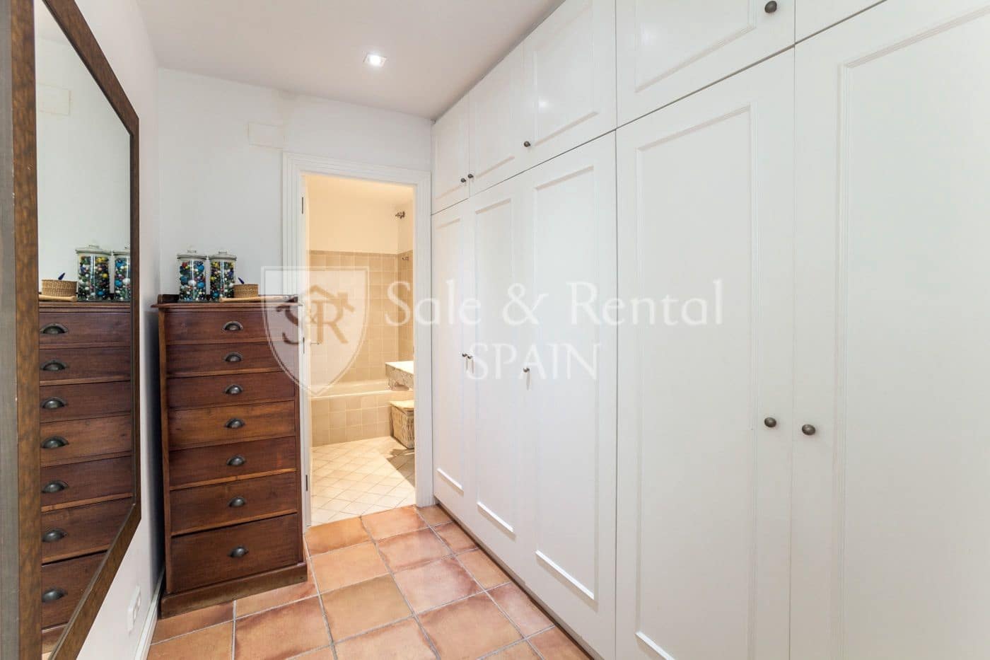 3 bedroom Villa for sale in Sitges with pool garage - € 1,950,000 (Ref: 9805964)