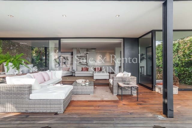 Chalet de 3 habitaciones en Sitges en venta con piscina garaje - 2.300.000 € (Ref: 9805964)