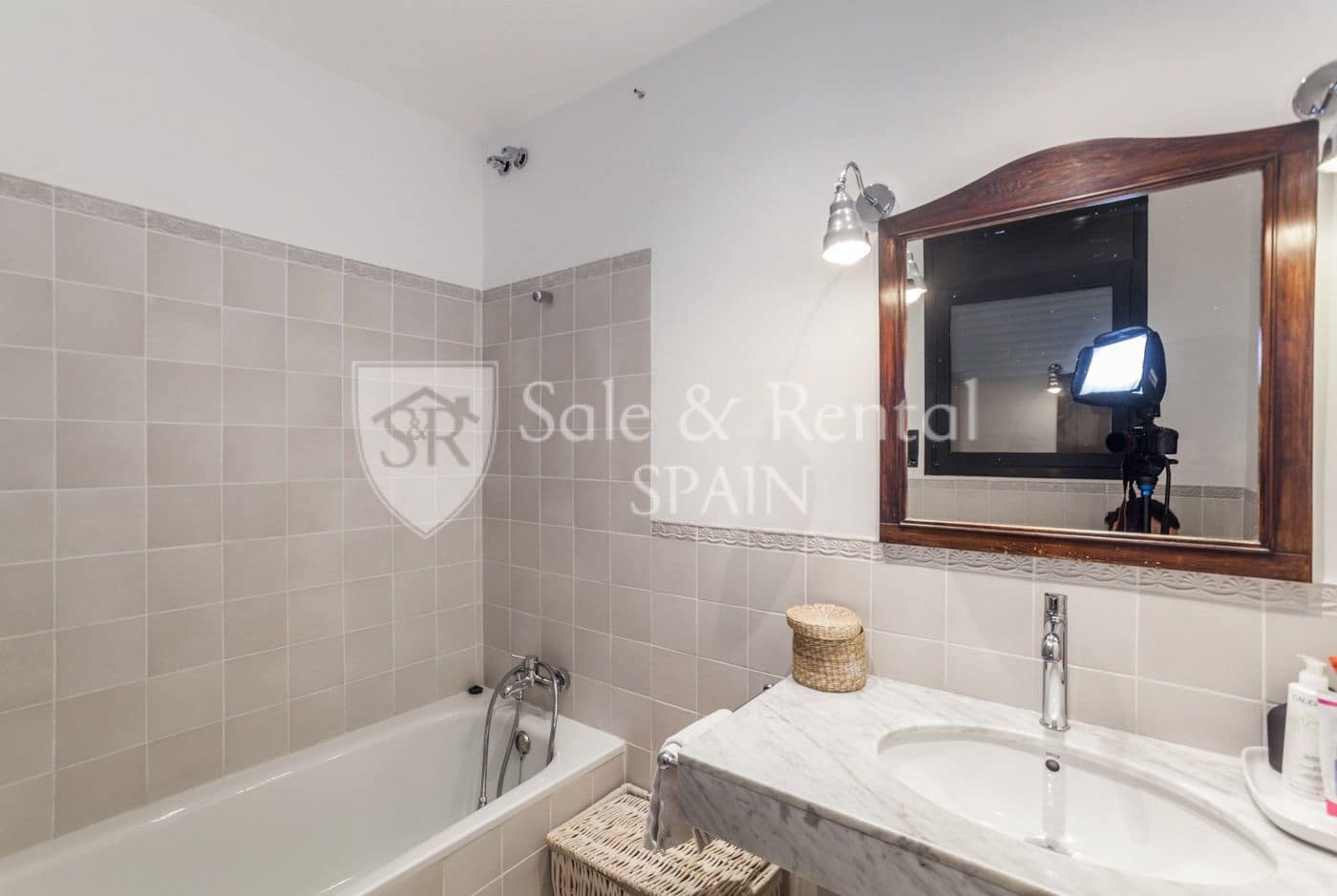 3 bedroom Villa for sale in Sitges with pool garage - € 1,950,000 (Ref: 9805964)