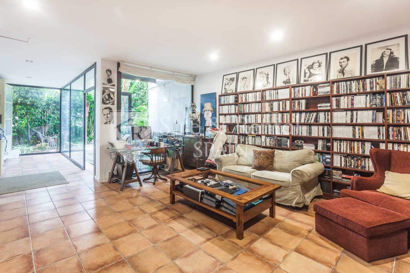 3 bedroom Villa for sale in Sitges with pool garage - € 1,950,000 (Ref: 9805964)