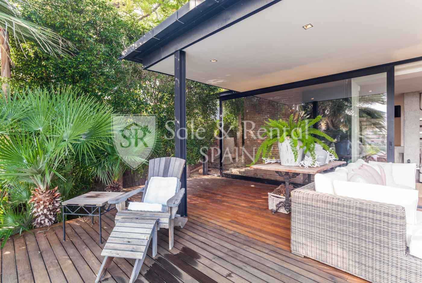 3 bedroom Villa for sale in Sitges with pool garage - € 1,950,000 (Ref: 9805964)