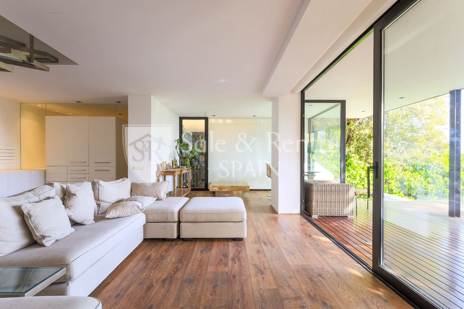 3 bedroom Villa for sale in Sitges with pool garage - € 2,300,000 (Ref: 9805964)
