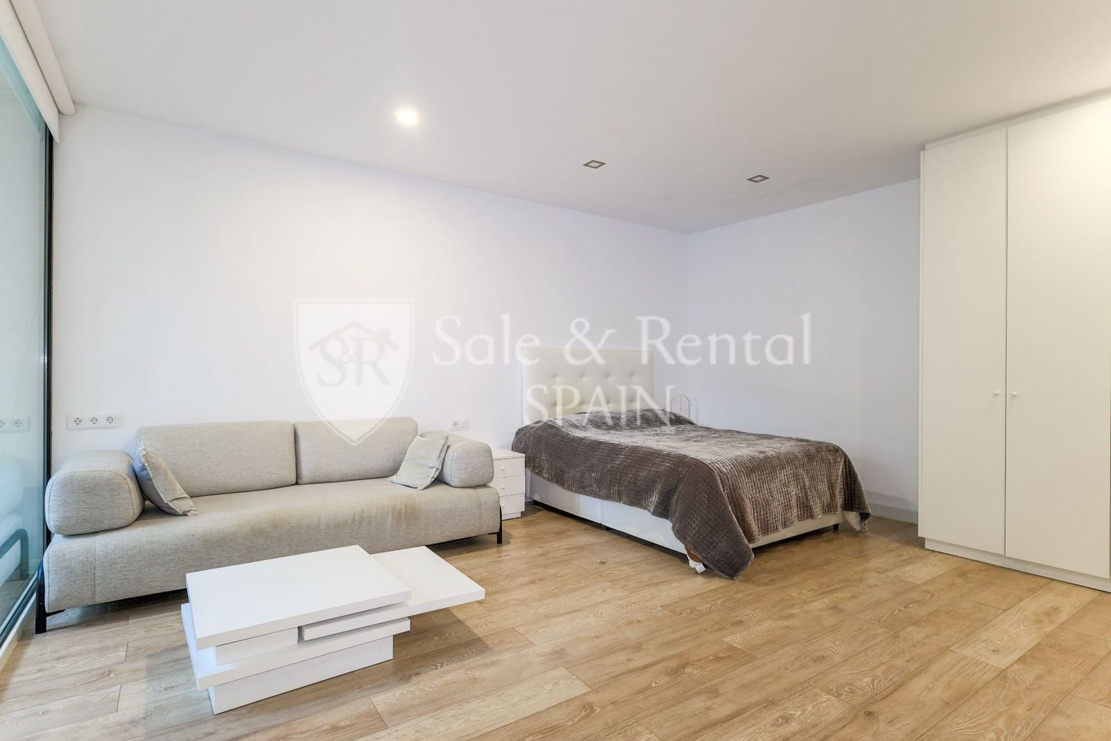 3 bedroom Villa for sale in Sitges with pool garage - € 2,300,000 (Ref: 9805964)