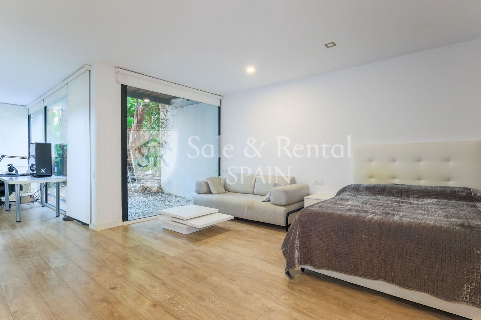 3 bedroom Villa for sale in Sitges with pool garage - € 2,300,000 (Ref: 9805964)