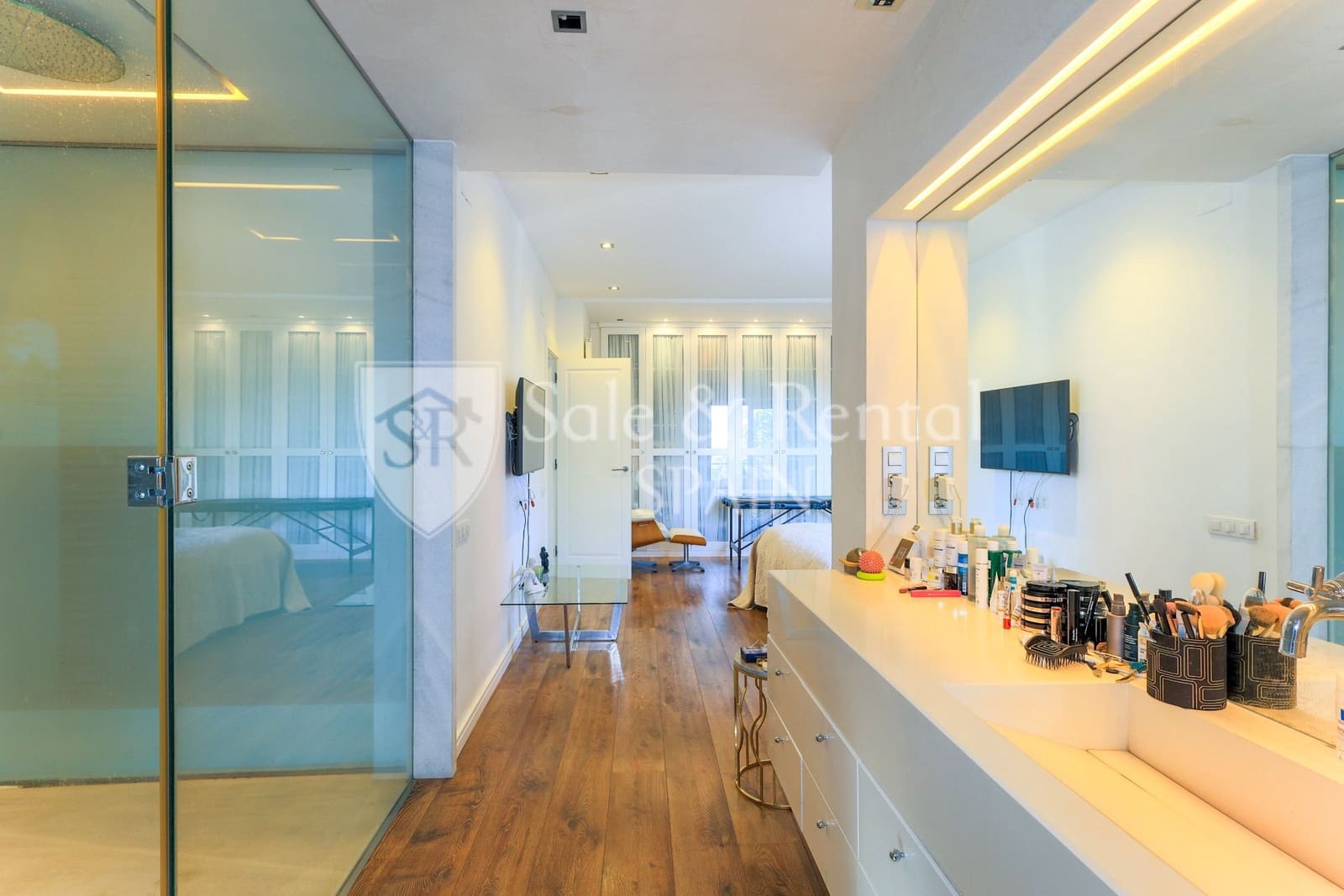 3 bedroom Villa for sale in Sitges with pool garage - € 2,300,000 (Ref: 9805964)