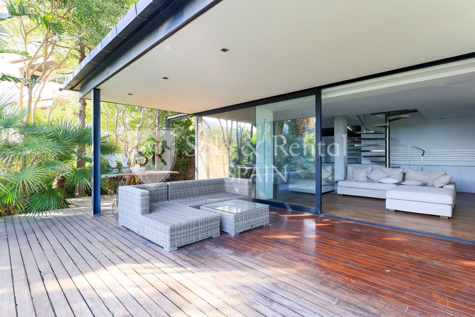 3 bedroom Villa for sale in Sitges with pool garage - € 2,300,000 (Ref: 9805964)