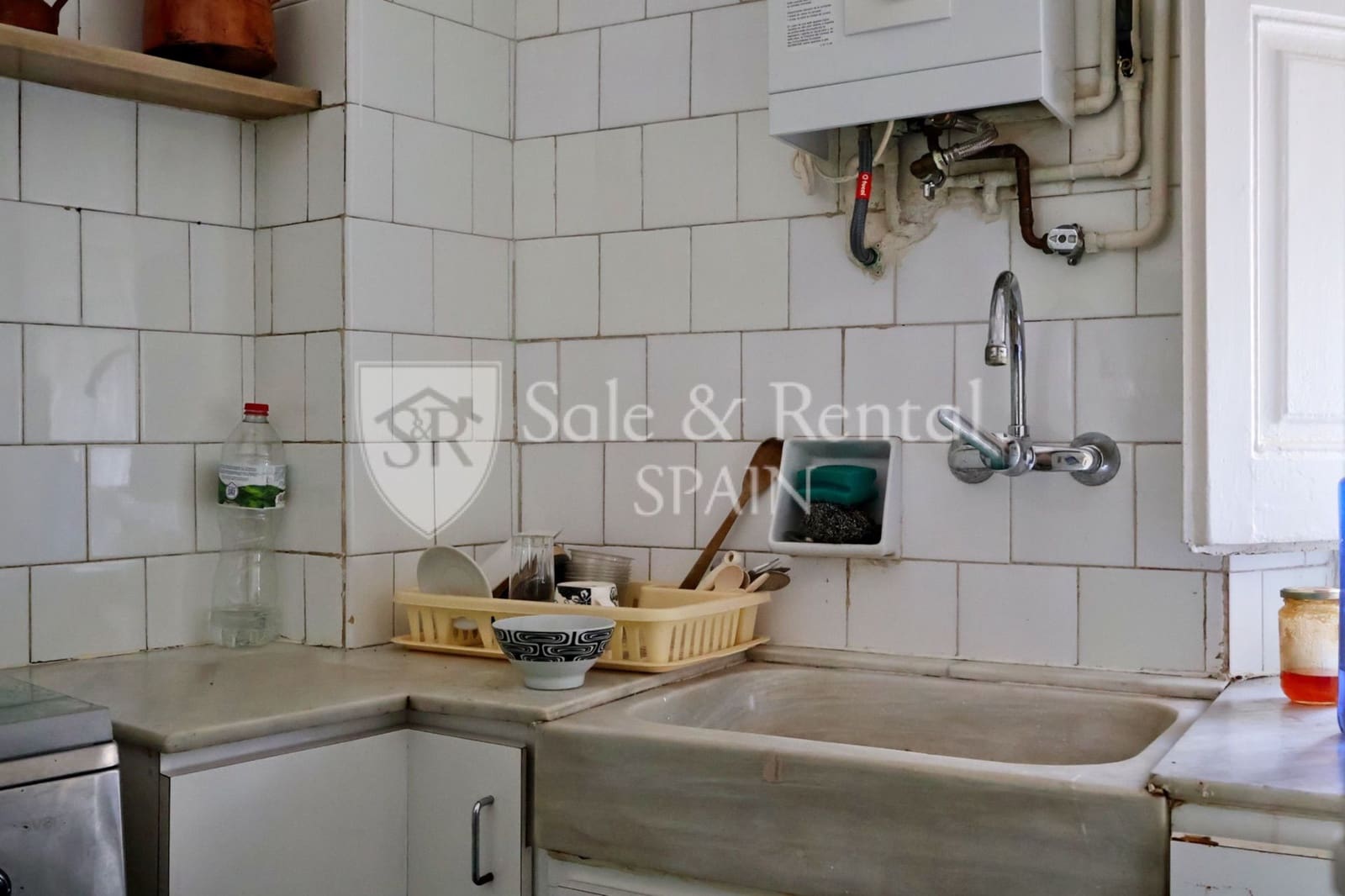 3 bedroom Villa for sale in Barcelona city - € 259,000 (Ref: 9807565)