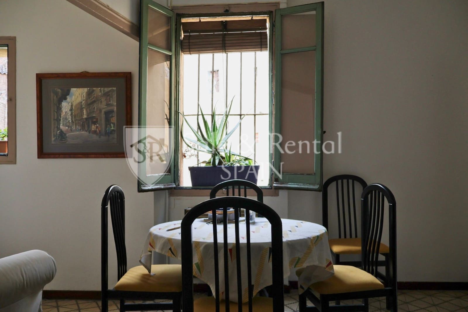 3 bedroom Villa for sale in Barcelona city - € 259,000 (Ref: 9807565)