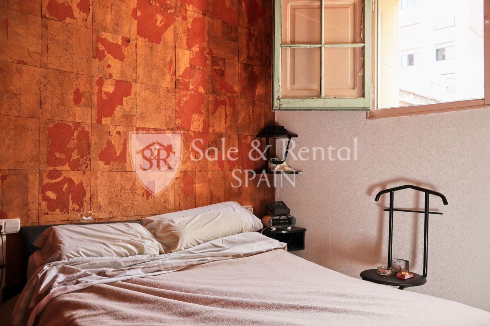 3 bedroom Villa for sale in Barcelona city - € 259,000 (Ref: 9807565)