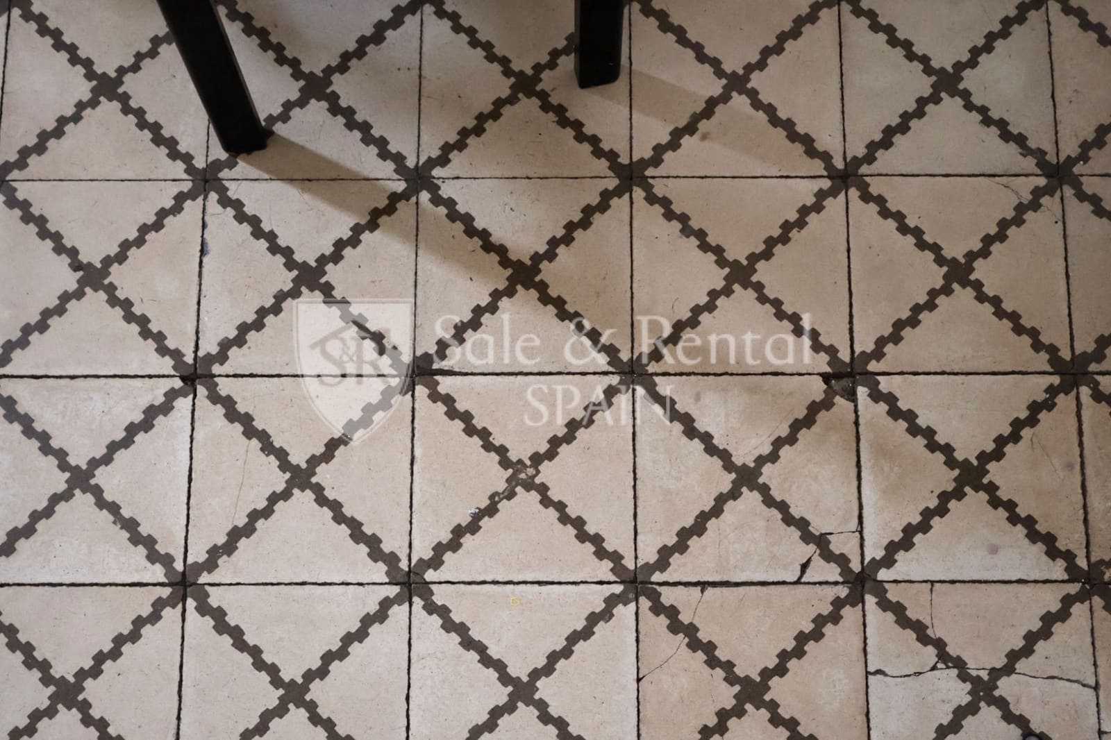 3 bedroom Villa for sale in Barcelona city - € 259,000 (Ref: 9807565)