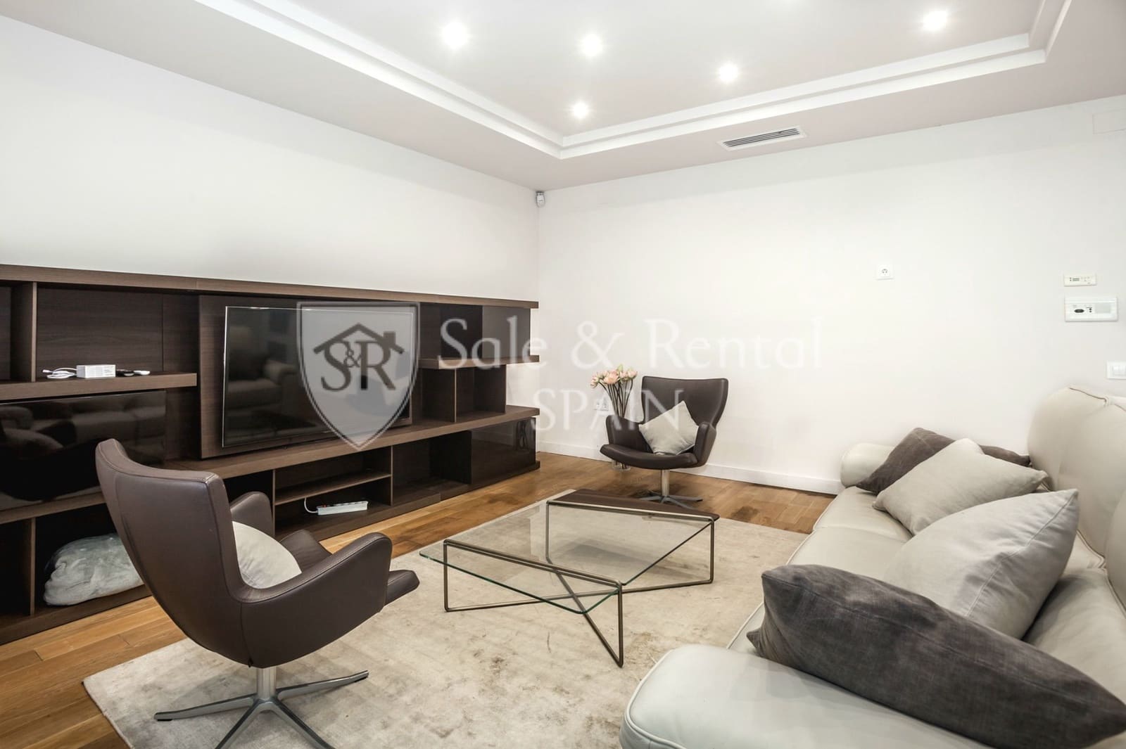 6 sovrum Villa till salu i Gava med pool garage - 2 650 000 € (Ref: 9807566)