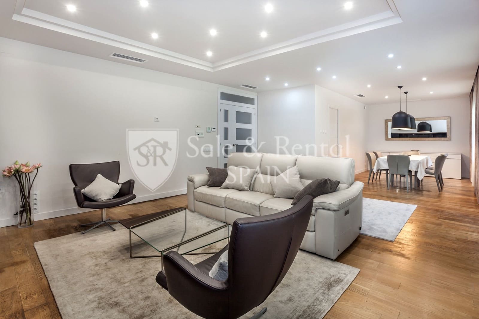 6 sovrum Villa till salu i Gava med pool garage - 2 650 000 € (Ref: 9807566)