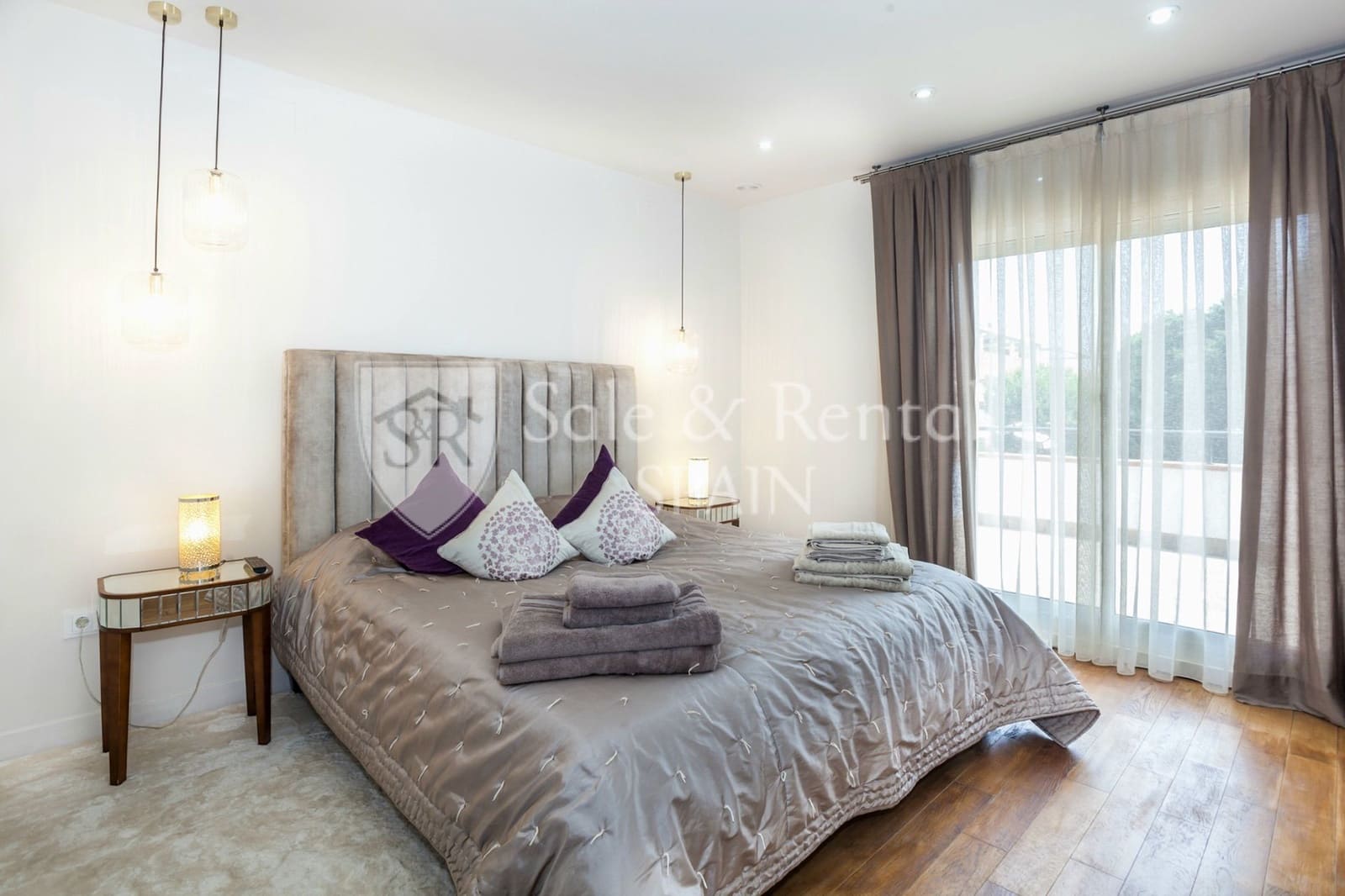 6 sovrum Villa till salu i Gava med pool garage - 2 650 000 € (Ref: 9807566)