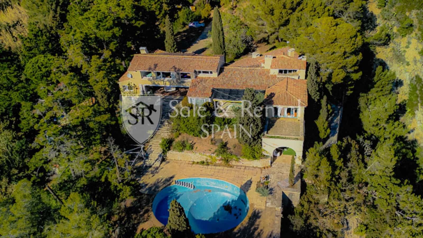 Chalet de 1 habitación en Lloret de Mar en venta con piscina - 6.500.000 € (Ref: 9807567)