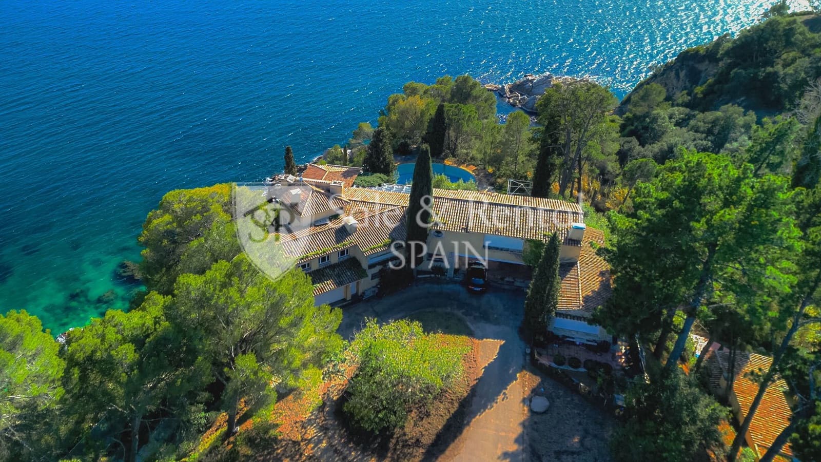 Chalet de 1 habitación en Lloret de Mar en venta con piscina - 6.500.000 € (Ref: 9807567)