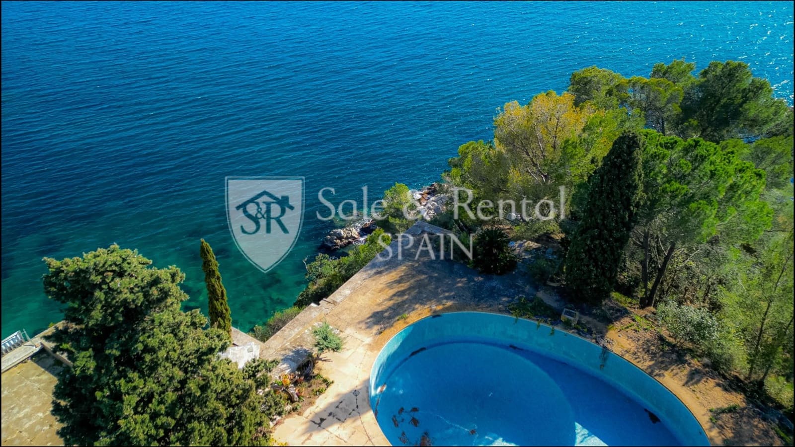 Chalet de 1 habitación en Lloret de Mar en venta con piscina - 6.500.000 € (Ref: 9807567)