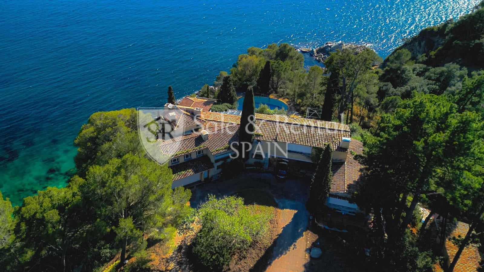 Chalet de 1 habitación en Lloret de Mar en venta con piscina - 6.500.000 € (Ref: 9807567)