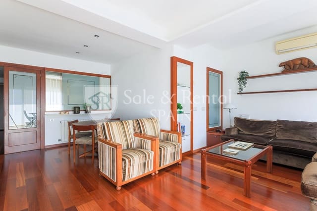 3 makuuhuone Huvila myytävänä paikassa L'Antiga Esquerra de L'Eixample, Barcelona kaupunki - 975 000 € (Ref: 9811196)