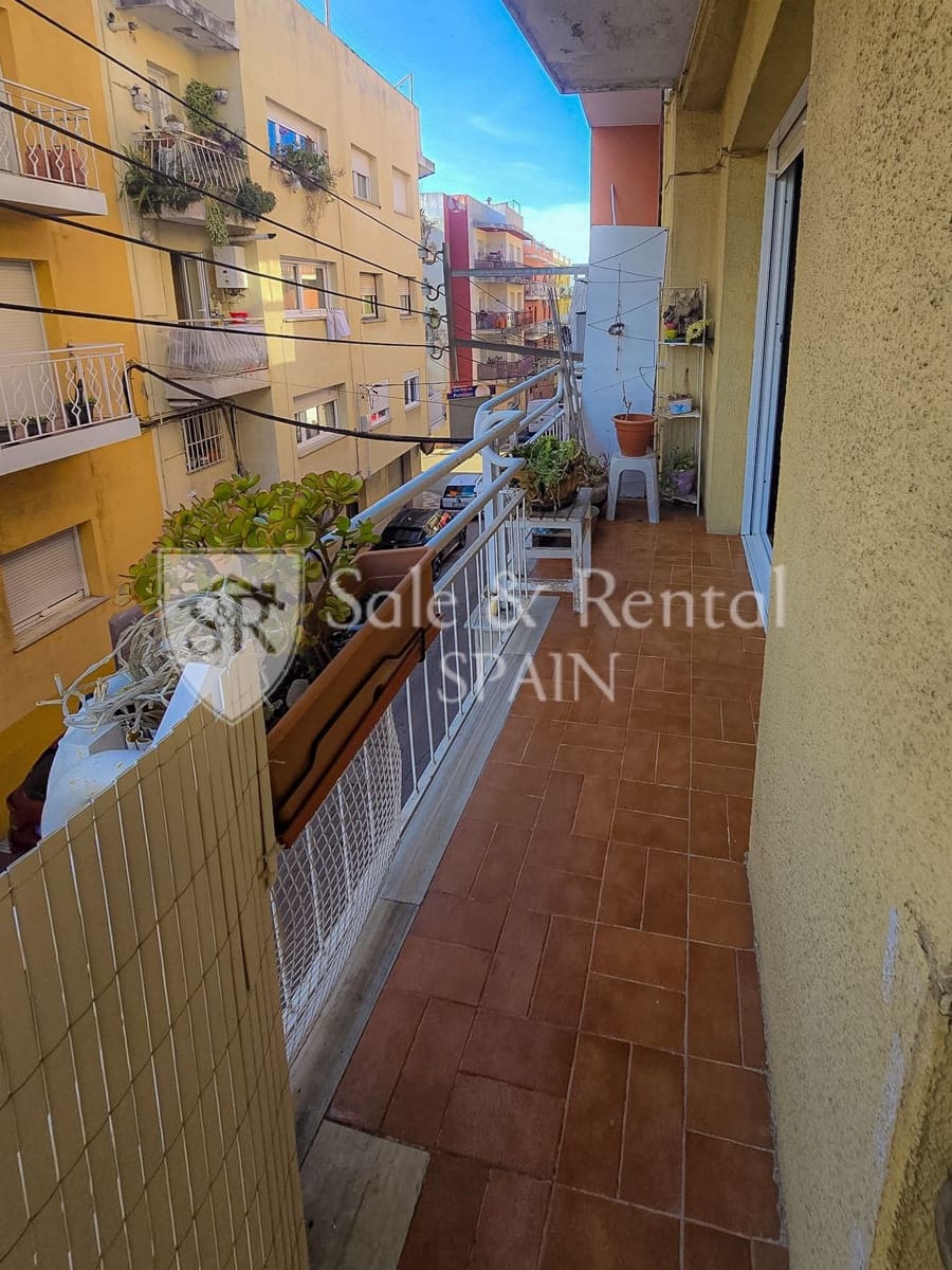 4 sypialnia Mieszkanie na sprzedaż w Blanes - 198 000 € (Ref: 9821934)