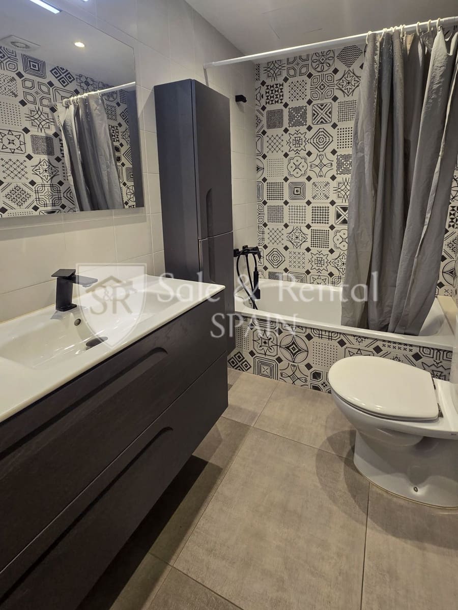 4 sypialnia Mieszkanie na sprzedaż w Blanes - 198 000 € (Ref: 9821934)