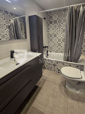 4 sypialnia Mieszkanie na sprzedaż w Blanes - 198 000 € (Ref: 9821934)