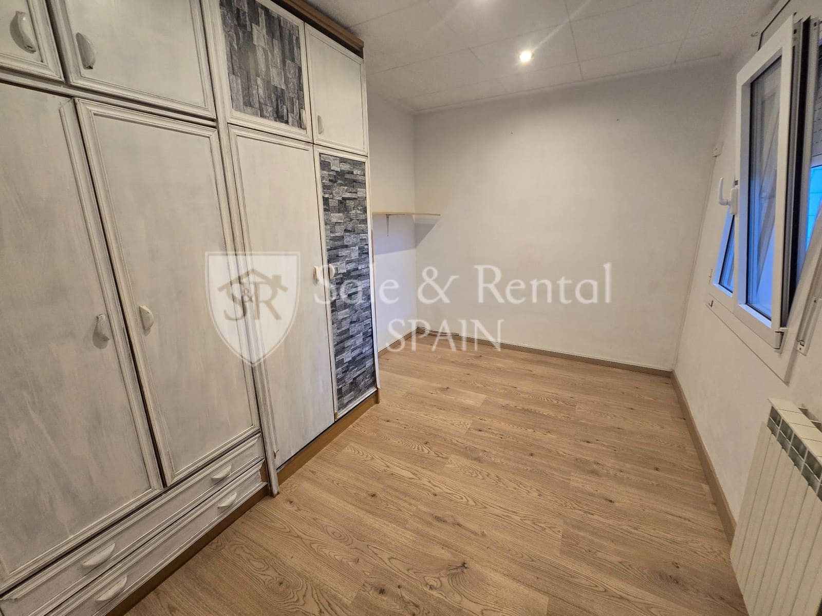 4 sypialnia Mieszkanie na sprzedaż w Blanes - 198 000 € (Ref: 9821934)