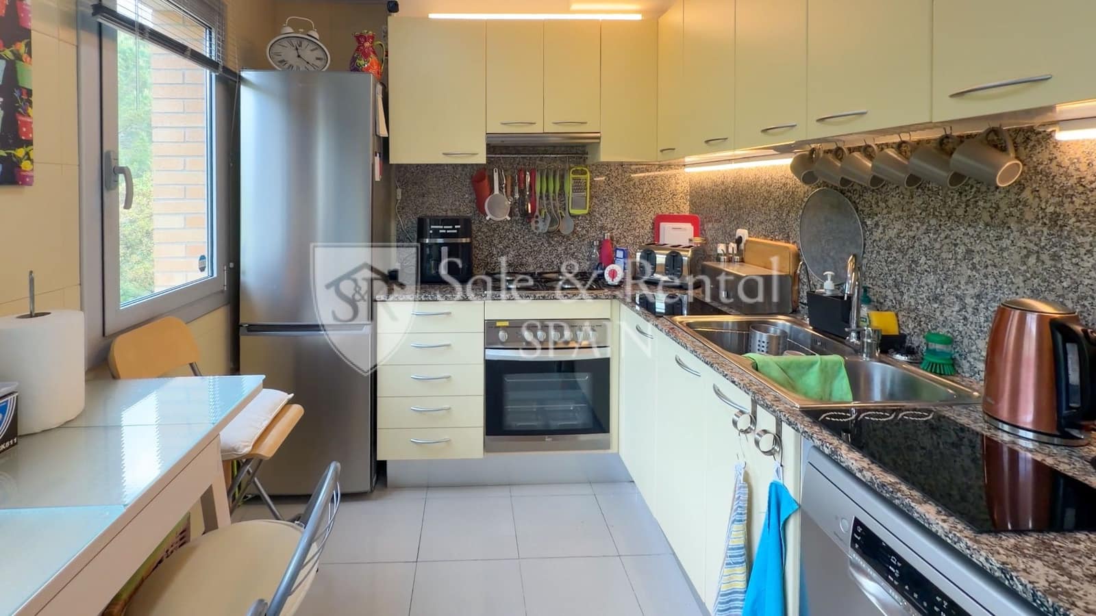 3 sypialnia Mieszkanie na sprzedaż w Tossa de Mar z basenem garażem - 329 000 € (Ref: 9828229)