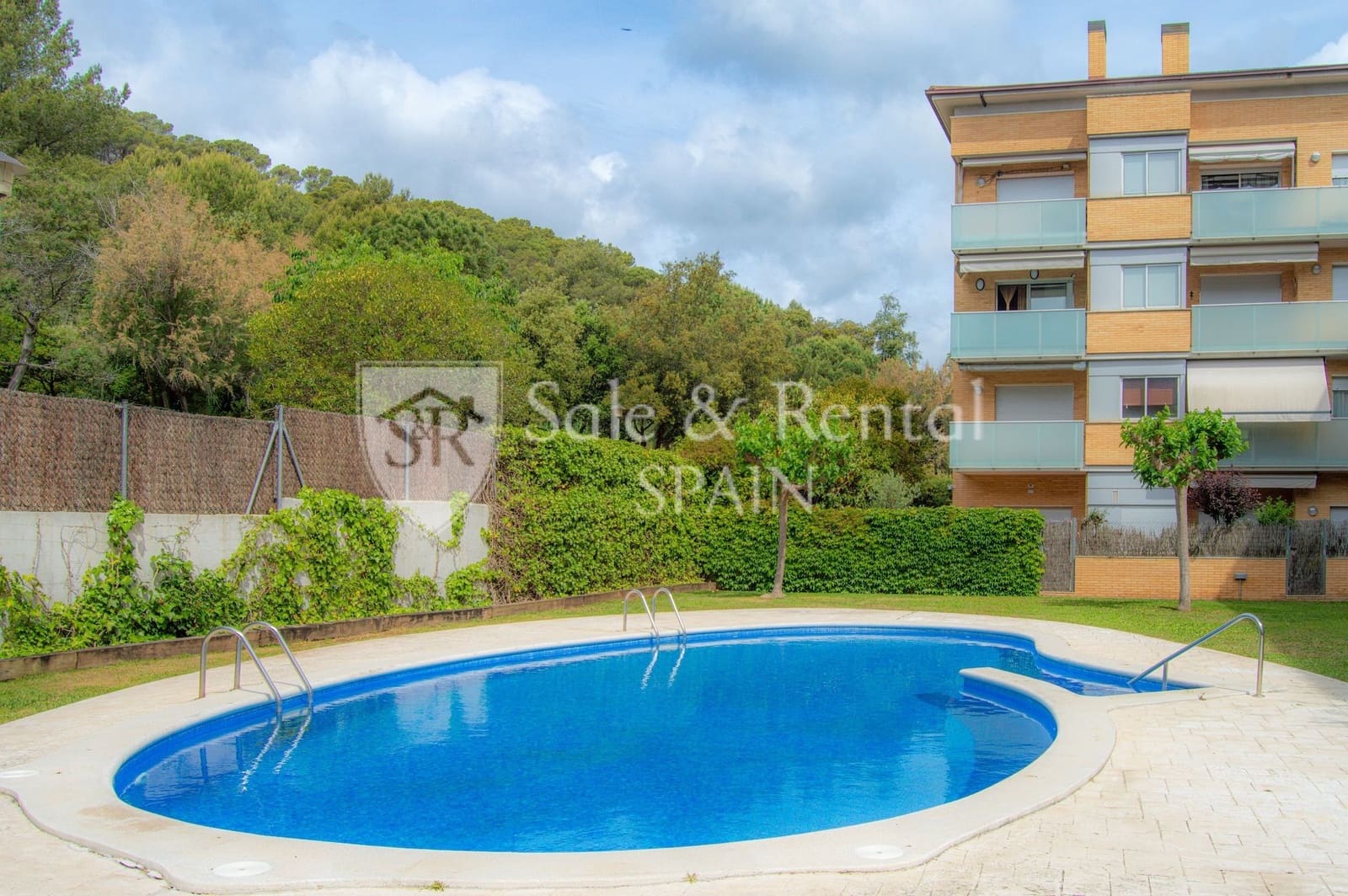3 sypialnia Mieszkanie na sprzedaż w Tossa de Mar z basenem garażem - 329 000 € (Ref: 9828229)