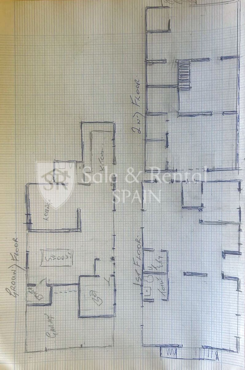 7 bedroom Villa for sale in Montserrat with pool garage - € 595,000 (Ref: 9840036)